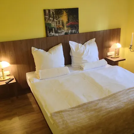 Hotel Zum Berggarten 3*