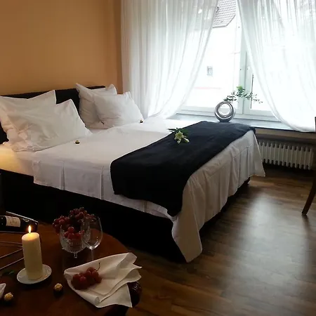 Zum Berggarten 3* Kassel