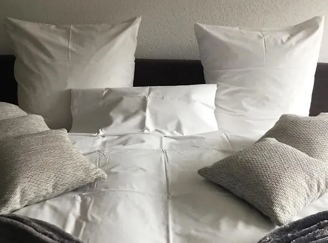 Zum Berggarten Hotel 3*